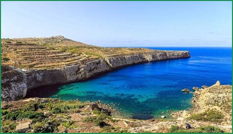 15 Best Beaches in Malta